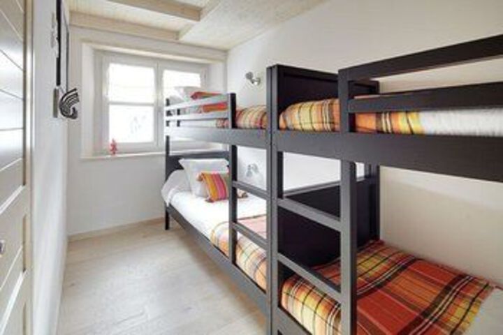 Room 6 of 20