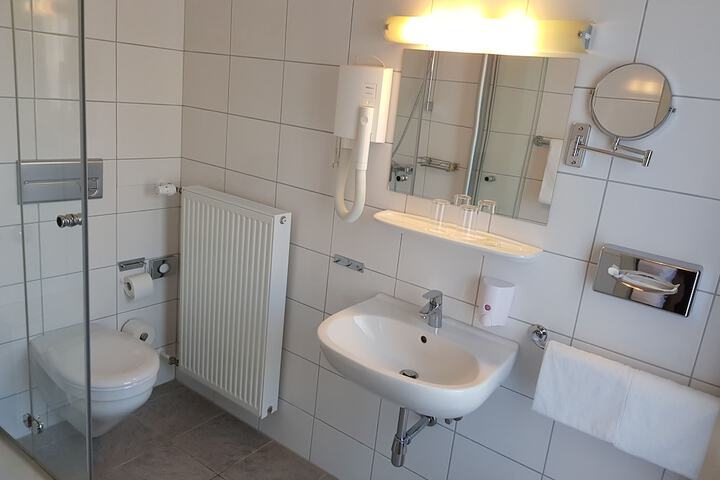 Room 39 of 69