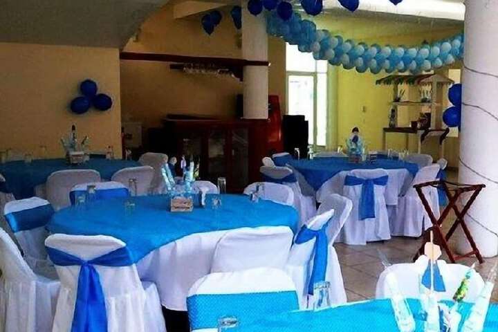 Ballroom/Hall 35 of 40