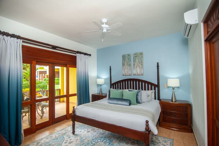 Room 6 of 48