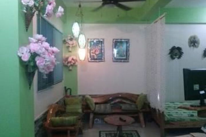 Room 7 of 30