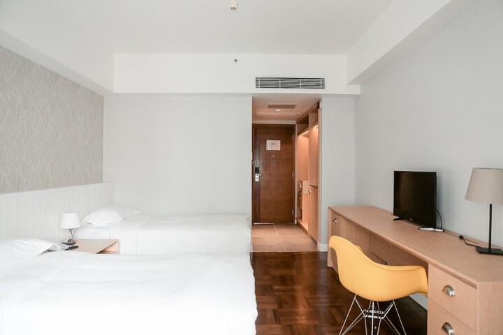 Room 18 of 31