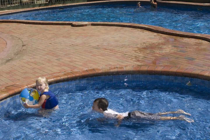 Pool 95 of 110