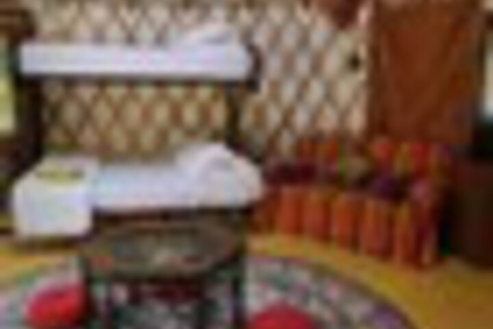 Room 26 of 120