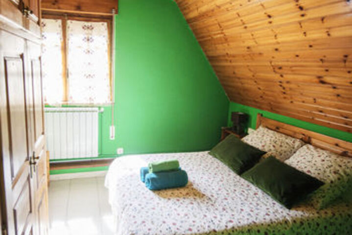 Room 8 of 22