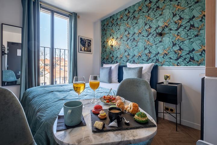 Mijos Appartements Hôtel