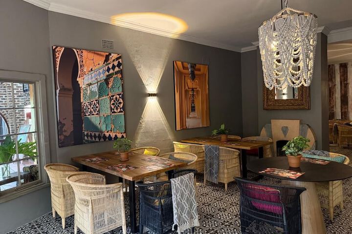 Dining 194 of 258