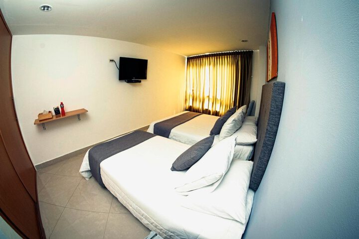 Room 20 of 62