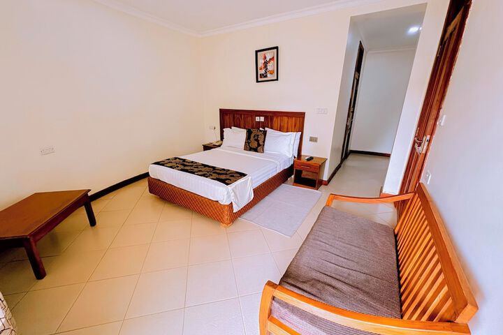 Room 15 of 35