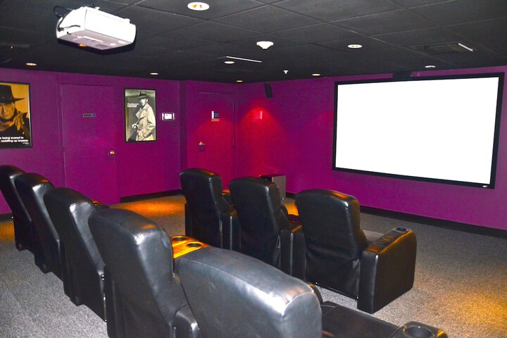 Entertainment 45 of 69