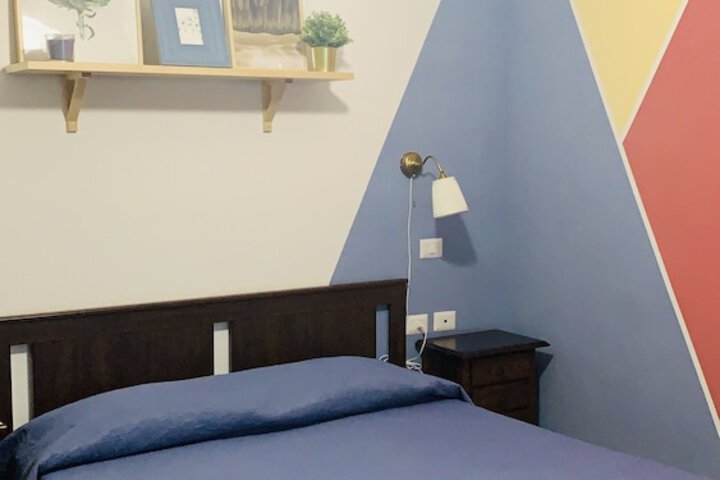 Room 13 of 40