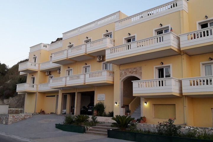 Hotel 20 of 24