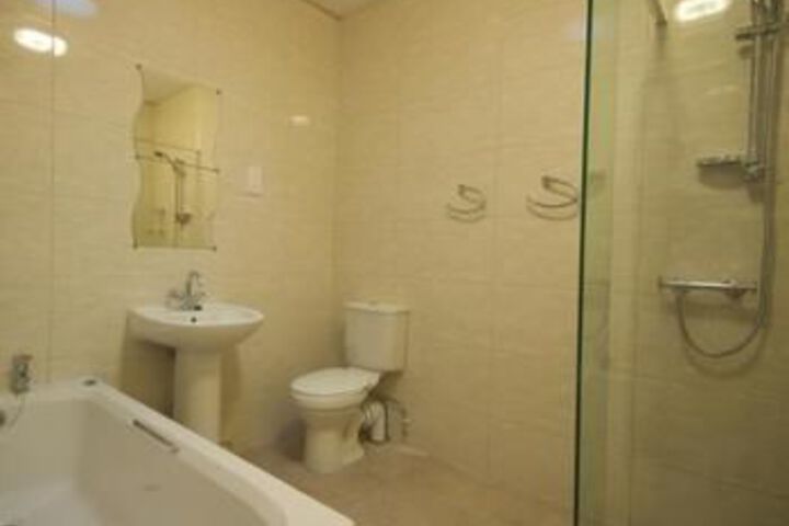 Room 2 of 42