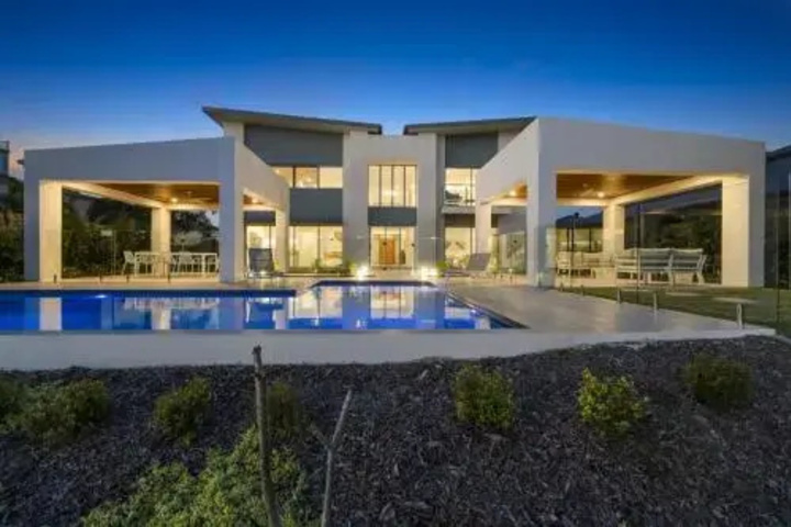 Pool 8 of 11