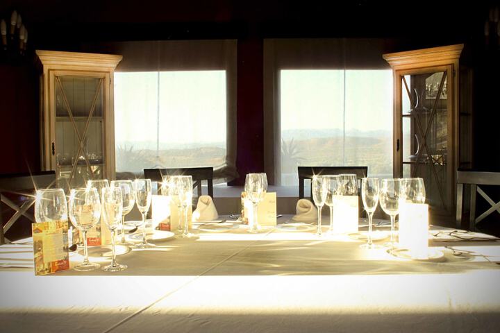 Dining 38 of 55