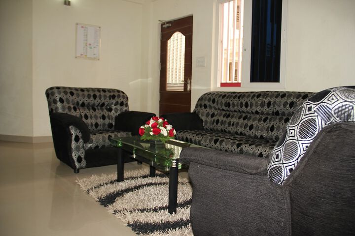 Room 16 of 44