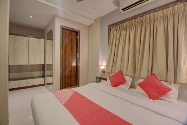Hotel Omkar Residency
