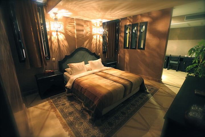 Room 20 of 130