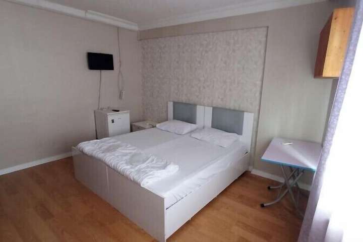 Room 22 of 41