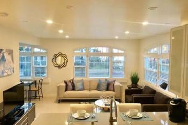 Image of 151 West Kalmia Street Executive 2BR