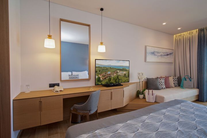 Room 27 of 130