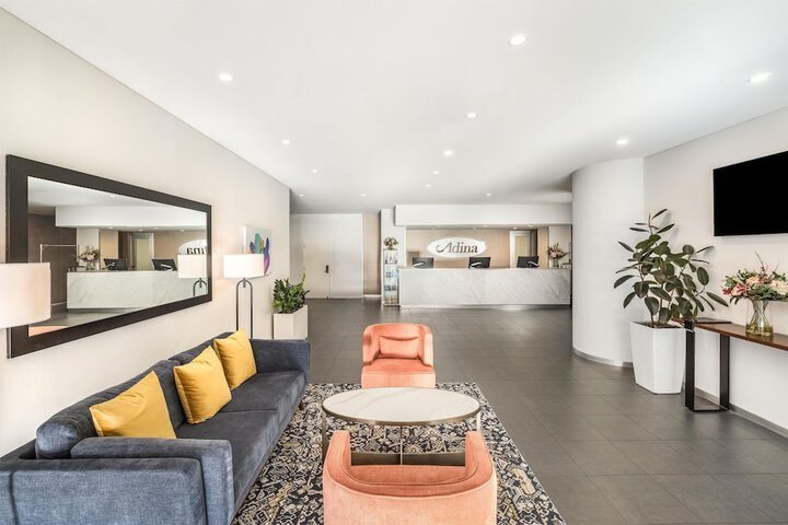 Guest Lobby