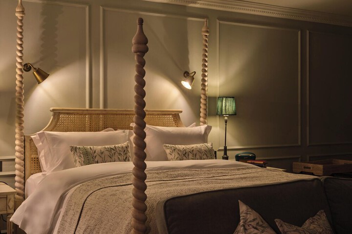 Room 8 of 56
