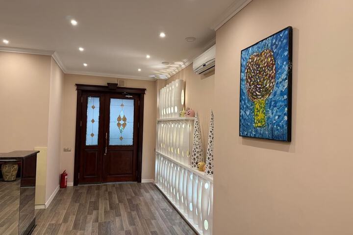 Room 18 of 23