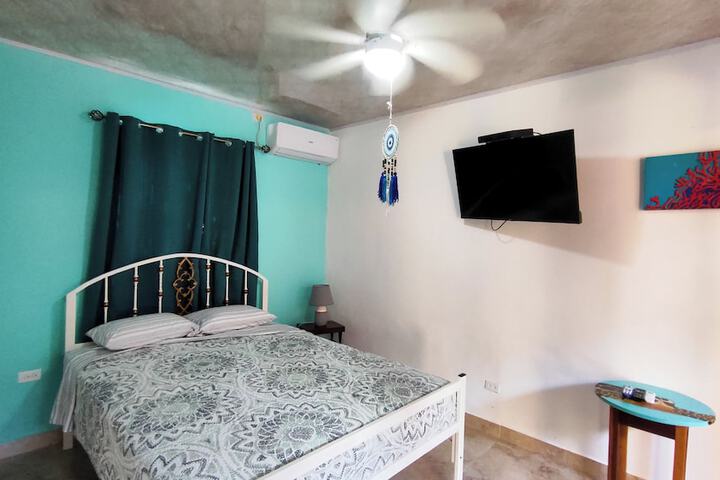 Room 15 of 50