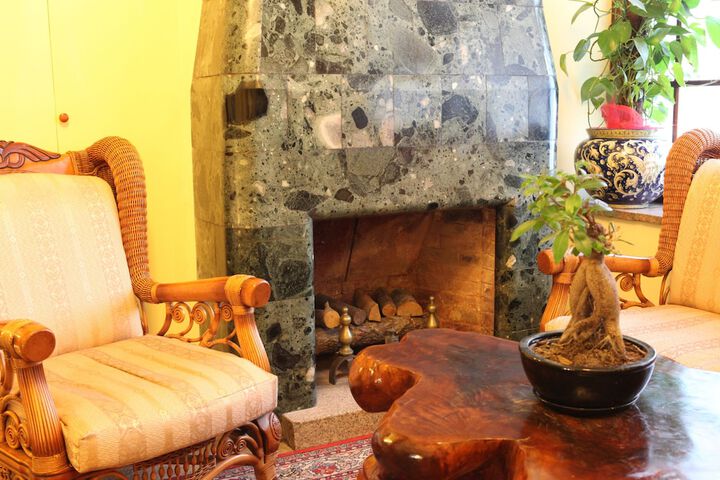 Entrance & Lobby