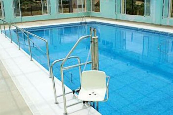 Pool Hotel