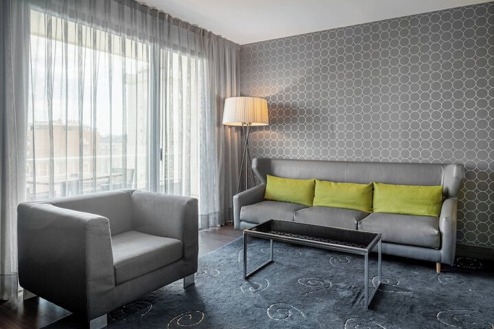 Room 20 of 58