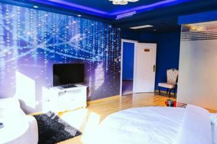 Chengdu Inner Peace Hotel