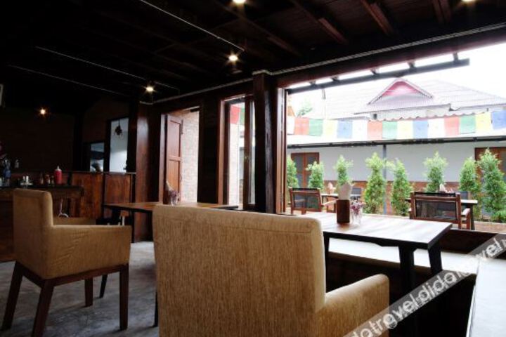 Hotel Interior 14 of 18