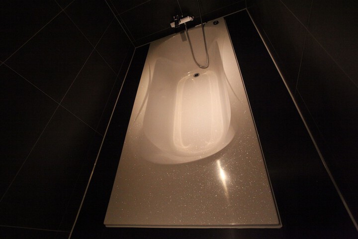 Room 15 of 24
