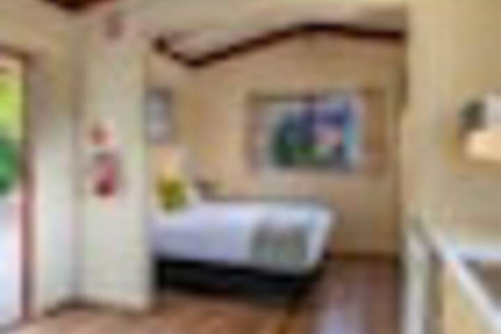 Room 116 of 213