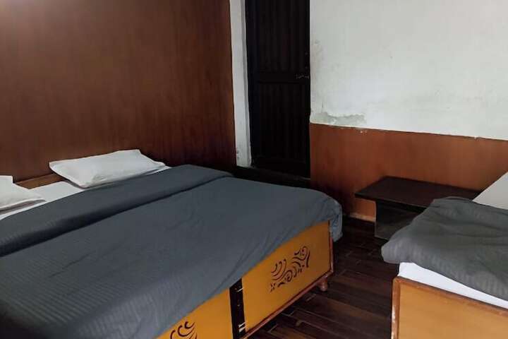 Room 18 of 40