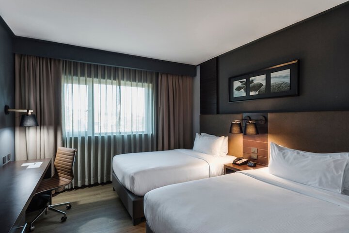 Room 15 of 75