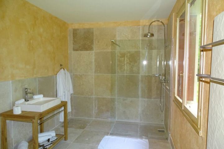 Room 12 of 55