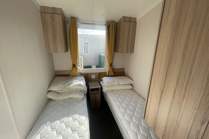 Room 16 of 58