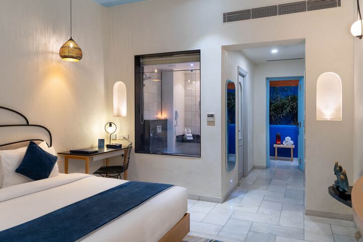 Hotel Interior 112 of 142