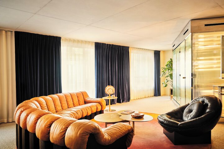 Room 5 of 46