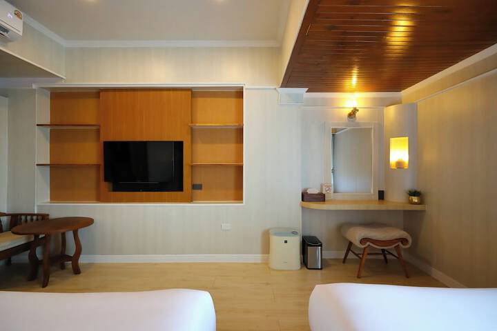 Room 59 of 86