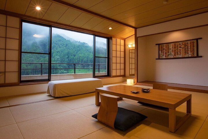 Room 7 of 45