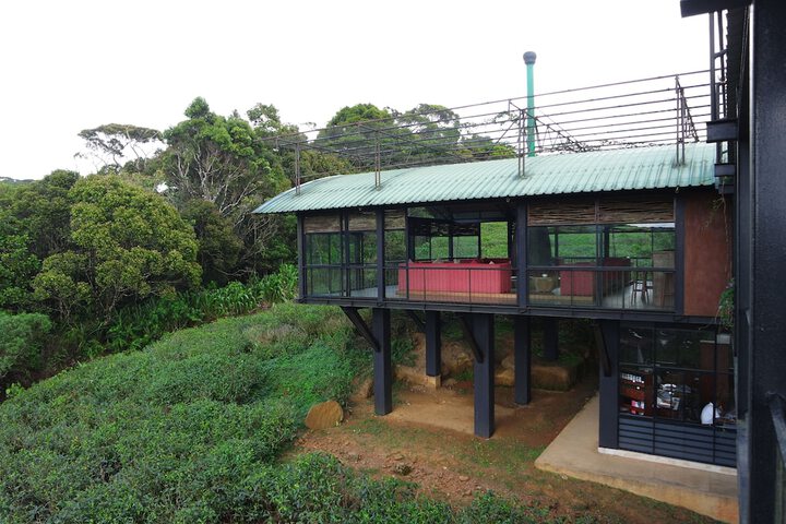 Entrance & Lobby