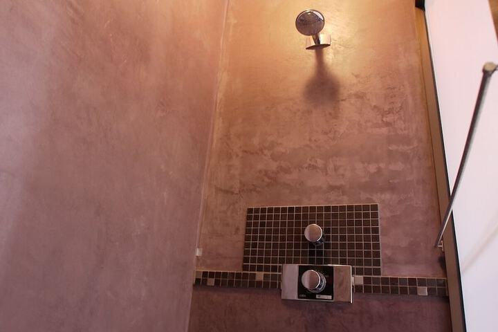Room 75 of 101