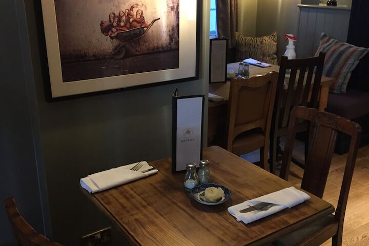 Dining 74 of 109