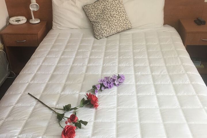 Room 16 of 74