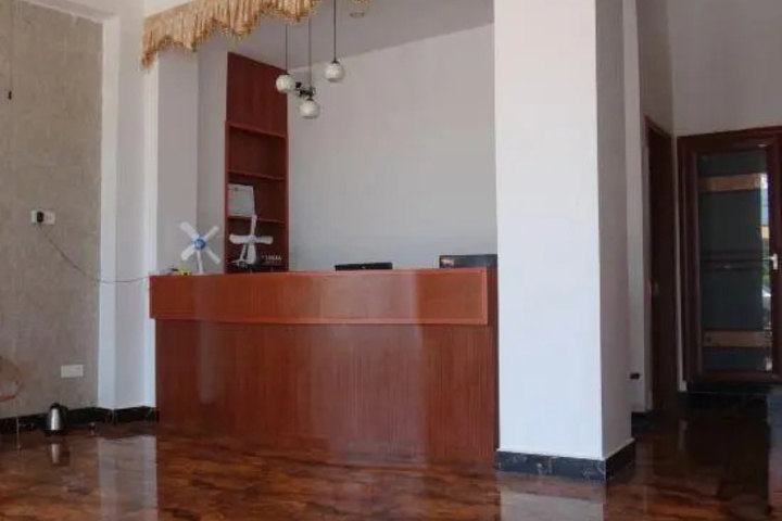 Hongfengche Holiday Hotel