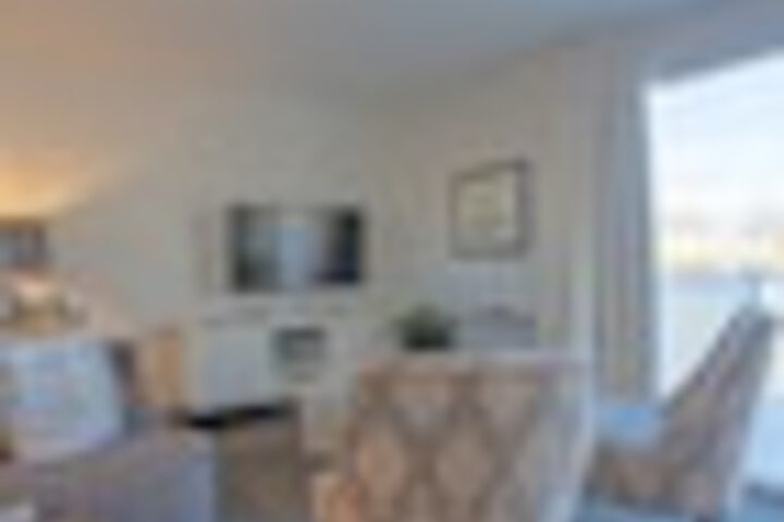 Room 206 of 549